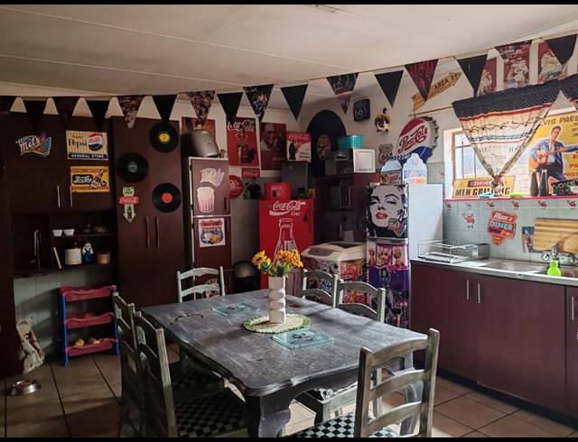 4 BEDROOM HOUSE FOR SALE IN PRETORIA GARDENS